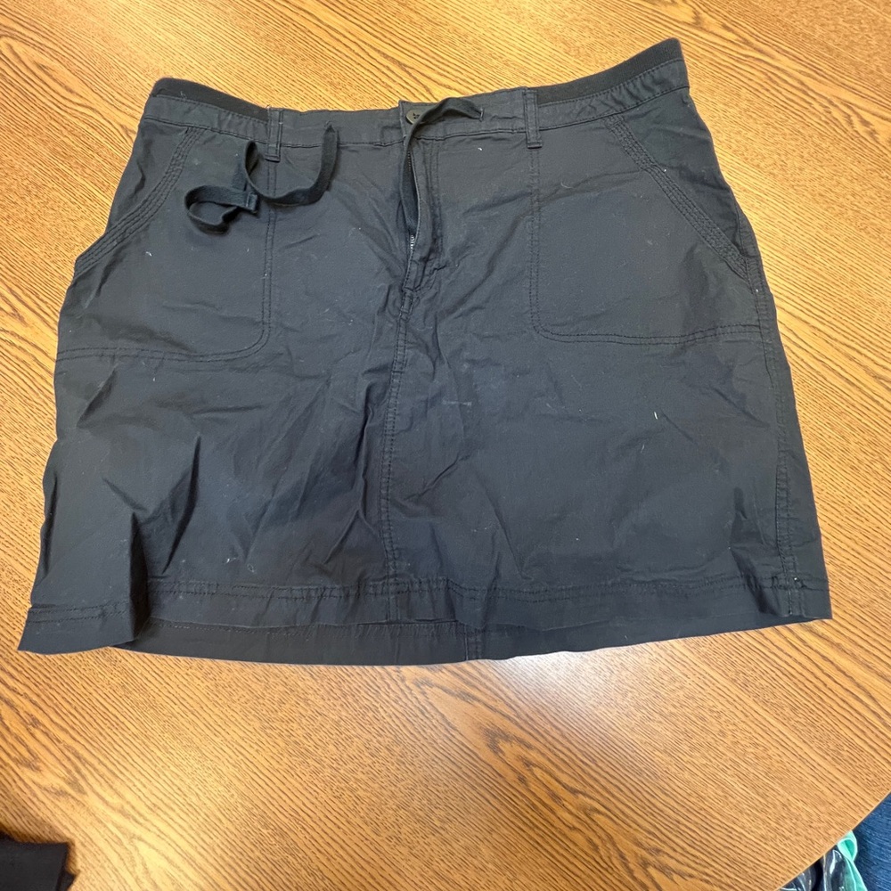 Black skirt.